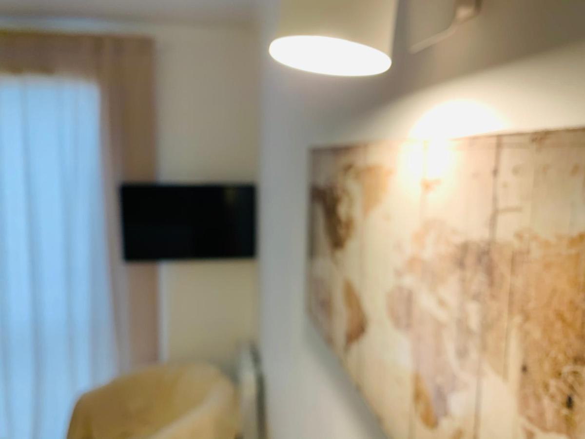 Ferienwohnung Tulipe Studio Manosque Exterior foto