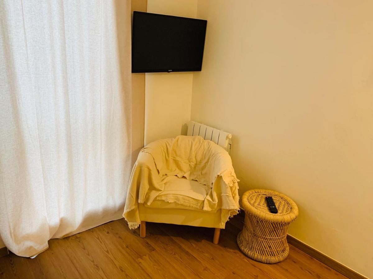 Ferienwohnung Tulipe Studio Manosque Exterior foto
